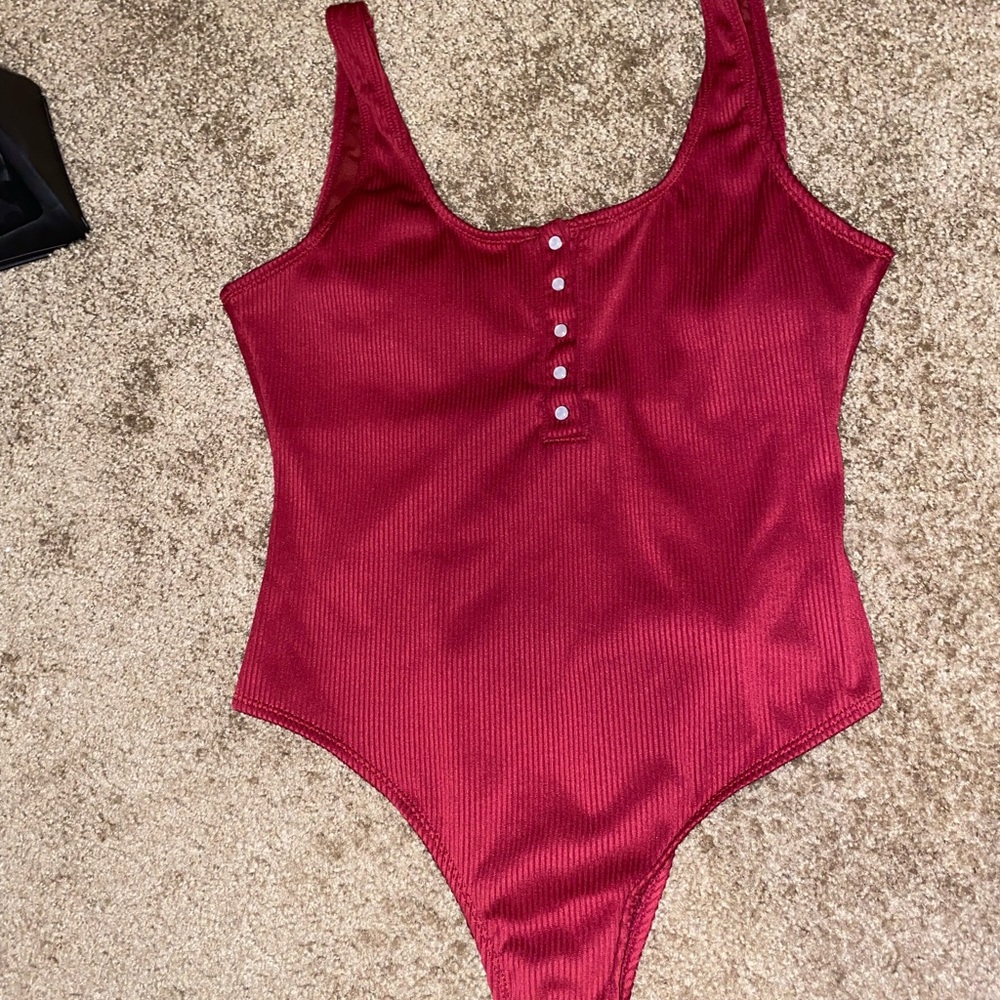 One piece suit